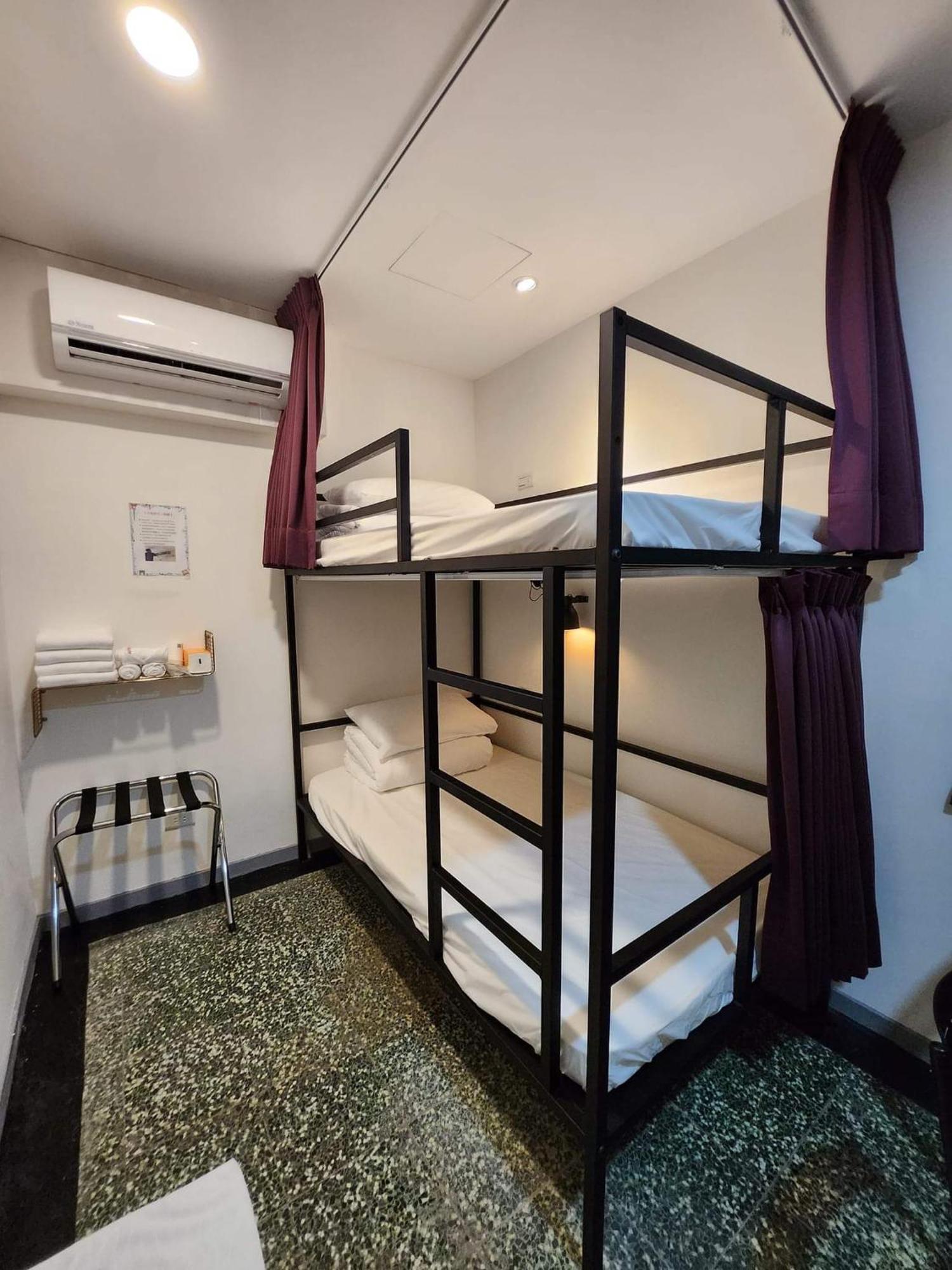 Swf淡水新五福旅館 Sinwufu Hotel Екстериор снимка